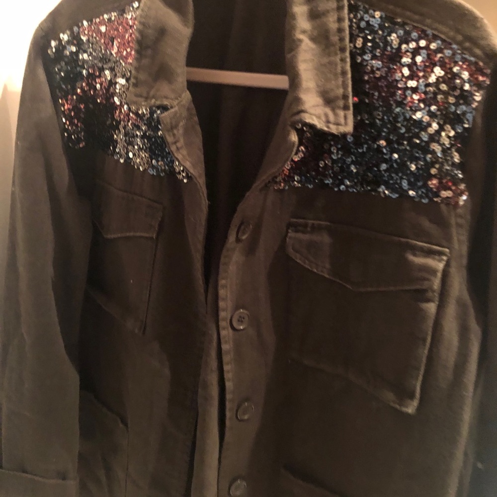Jacket - Picture 7 of 8